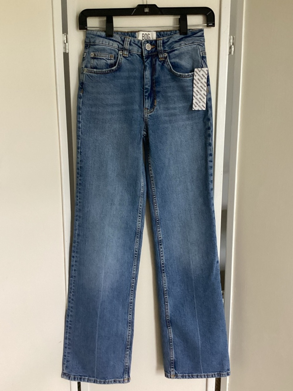 NWT Urban Outfitters BDG Jeans 27” Waist Straight Fit blue